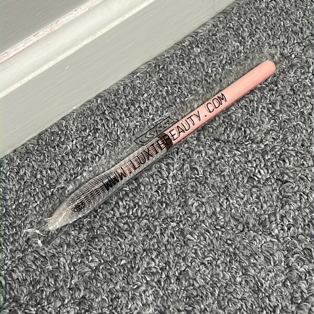 Luxie Beauty 640 Pro Precision Tapered Makeup Brush